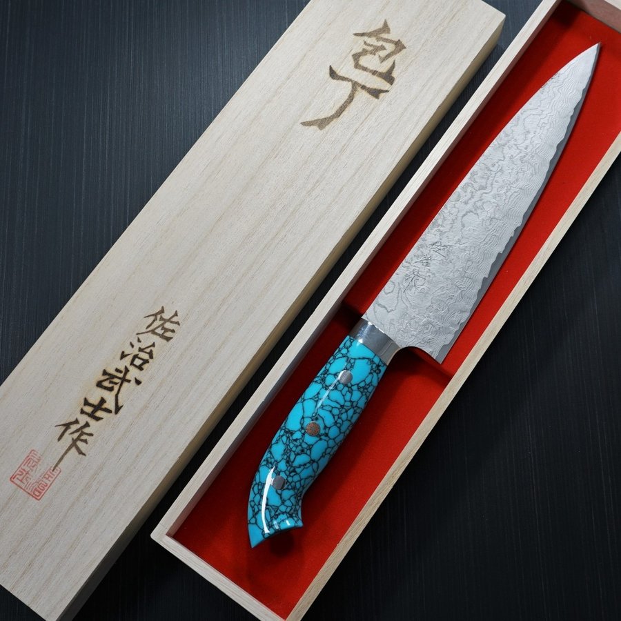 http://chefknivesjapan.com/cdn/shop/collections/96E990D6-7F72-4A22-B23F-D72E6C83511B_1200x1200.jpg?v=1588673028