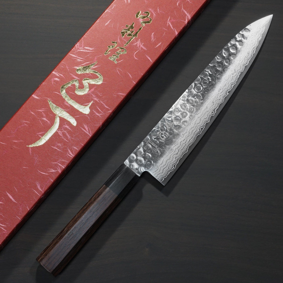 Isshin Hammered 17 Layers Damascus VG10 Chef Knife 210mm – Bay Trade Japan  Knife Store