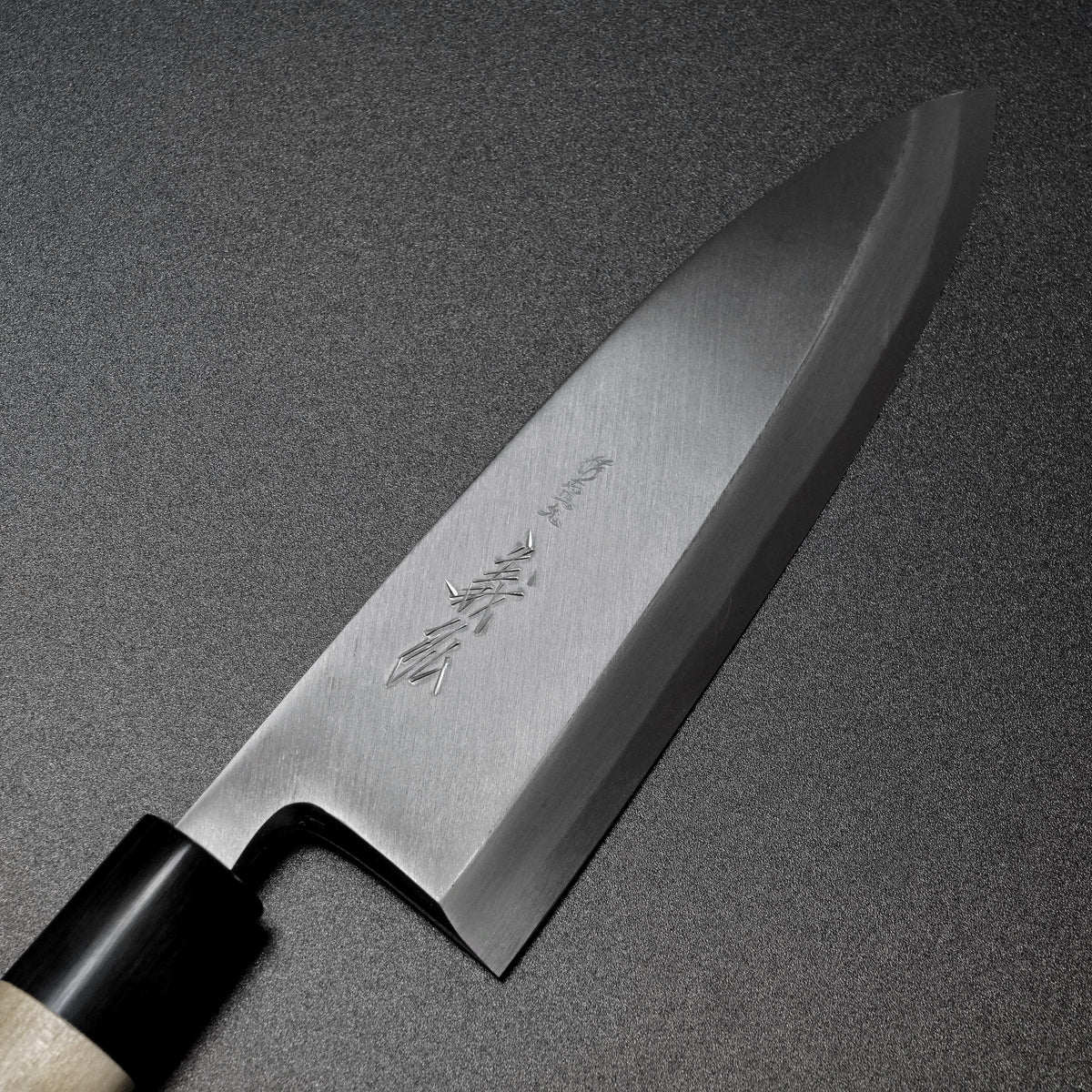 Syosaku Japanese Sushi Fillet Chef Knife Shiroko(White Steel)-No.2 D-Shape Magnolia Wood Handle, Deba 6-Inch (150mm)