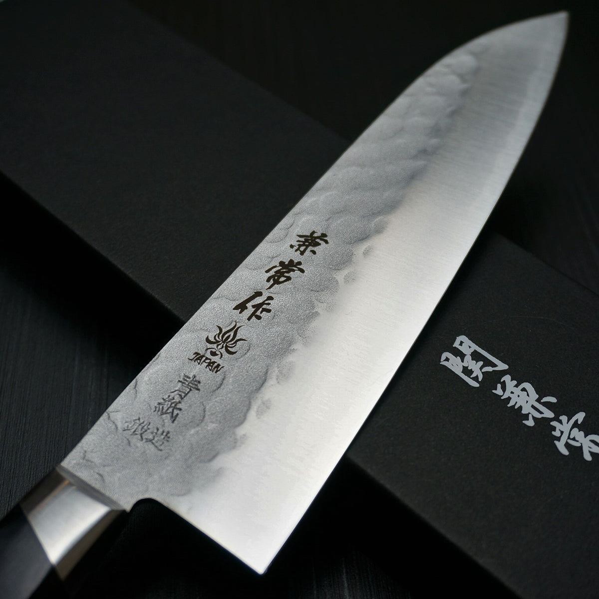 http://chefknivesjapan.com/cdn/shop/products/DSC07757_1200x1200.JPG?v=1456758320