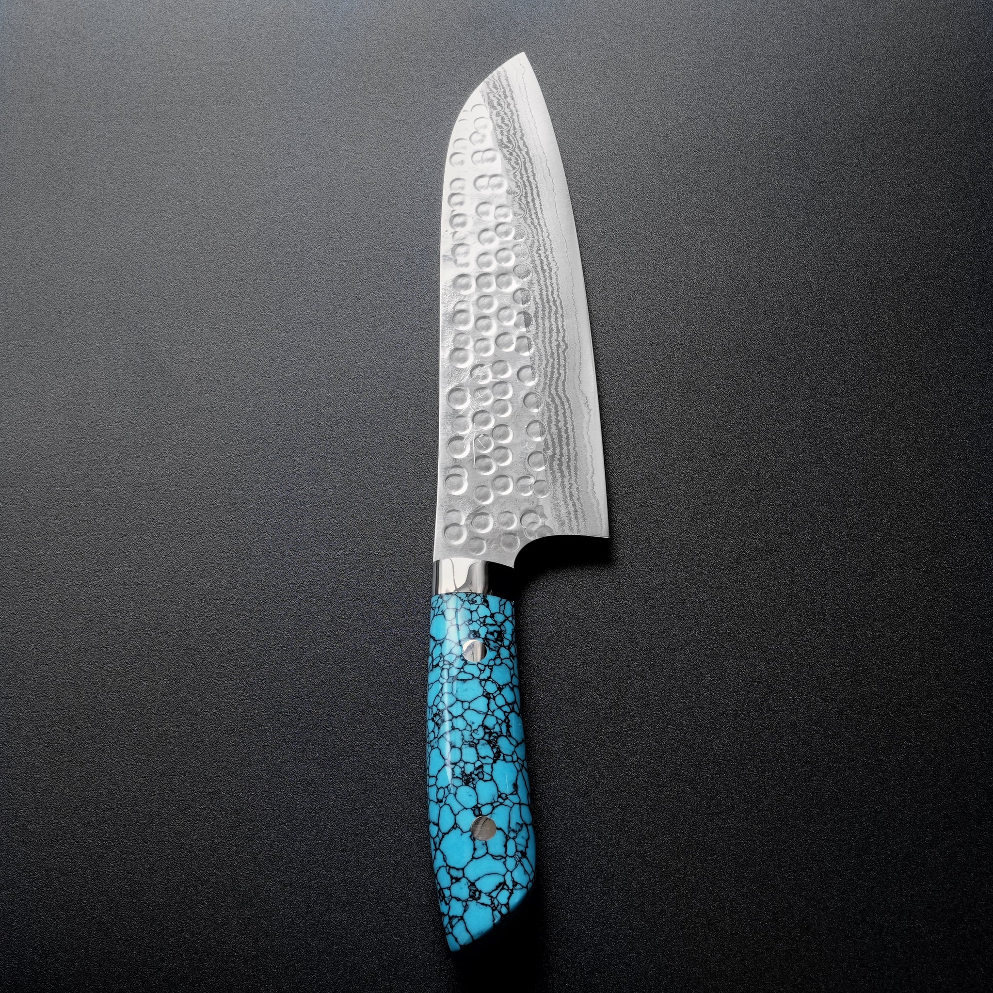 Saji Takeshi SRS13 Hammered Damascus Santoku Knife 180mm Blue
