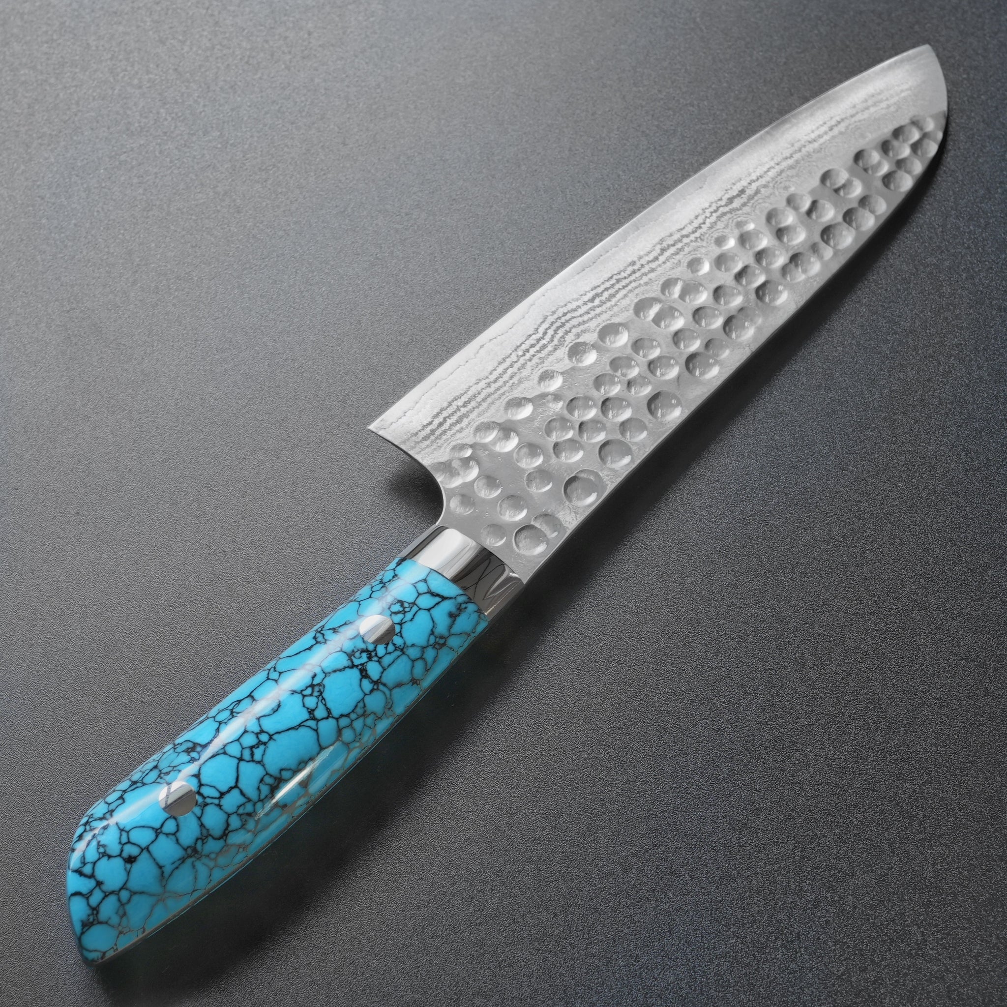 Saji Takeshi SRS13 Hammered Damascus Santoku Knife 180mm Blue
