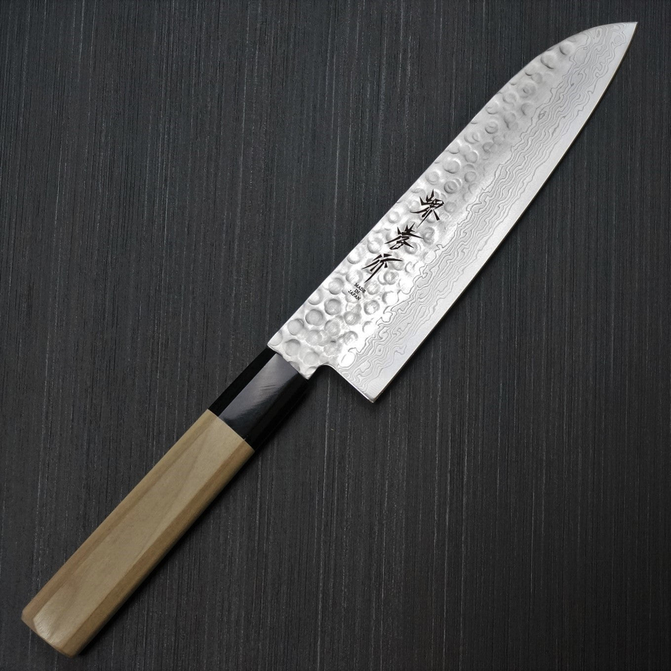 Sakai Takayuki Hammered 45 Layers Damascus Wa-Santoku 180mm – Bay