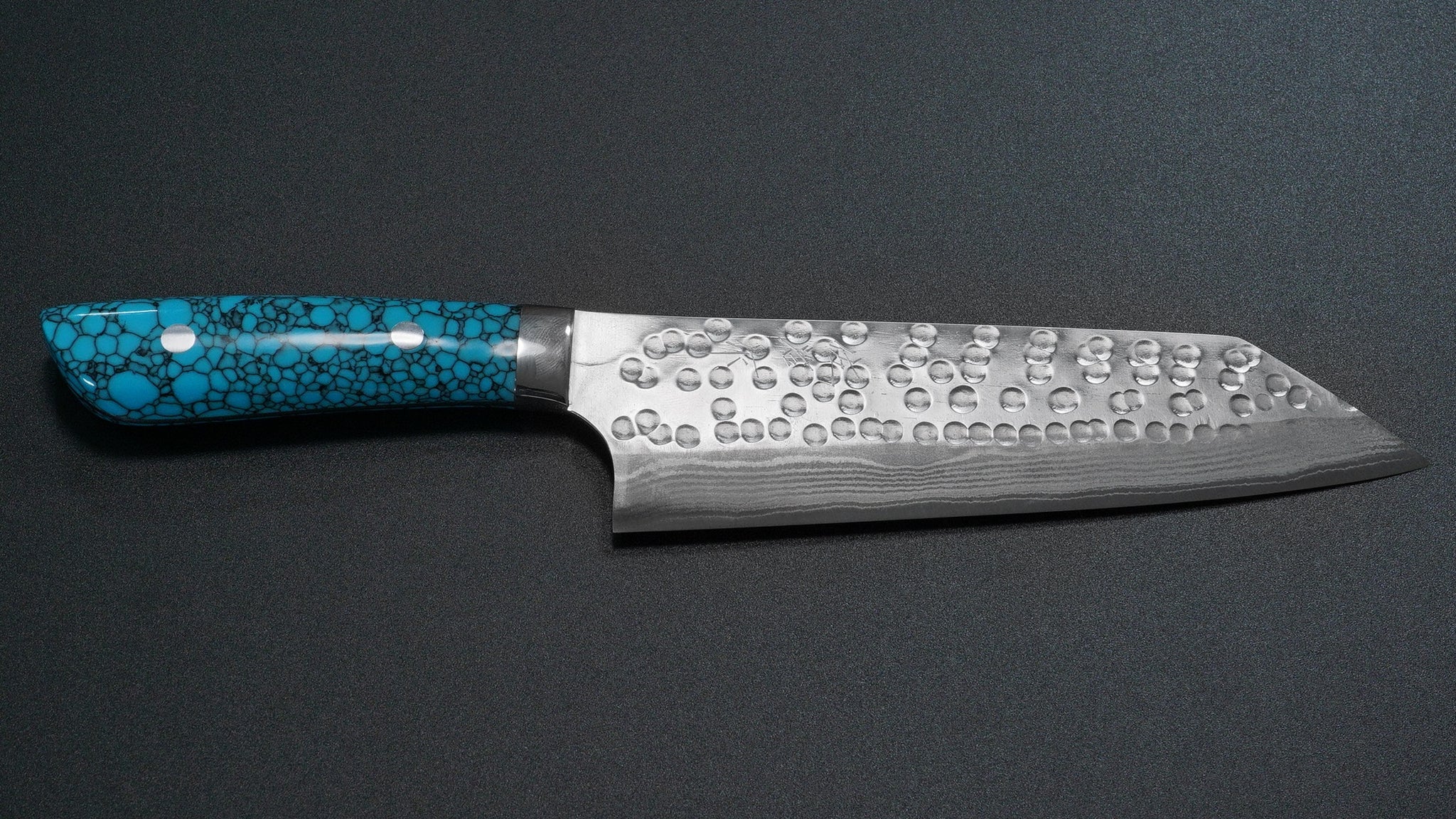 Saji Takeshi SRS13 Hammered Damascus Bunka Knife 180mm Blue