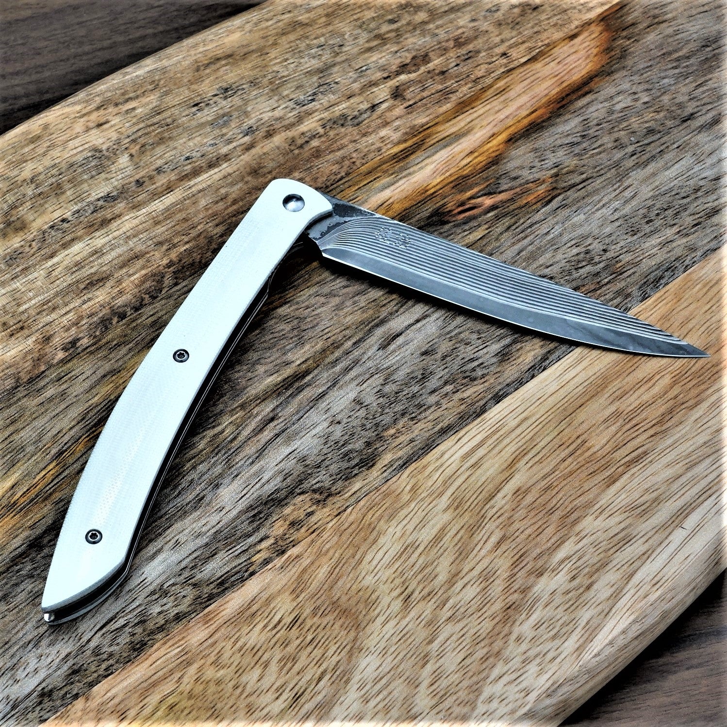 Takeshi Saji R-2 Damascus Steak Knife (White G-10 Handle, TS-120W)