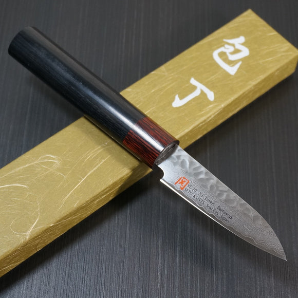 Samura LUNAR Paring knife, A kitchen knife suitable for domestic or  professional use, the knife is made of Japanese Damascus steel 67 layers.  The size of the blade is 8 cm and