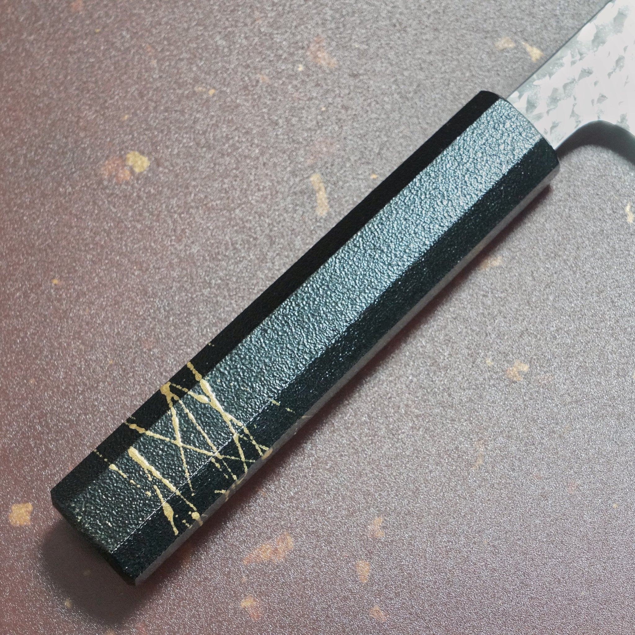 Yu Kurosaki Super Gold 2 (SG2 / R2 ) Bunka Knife Senko Urushi